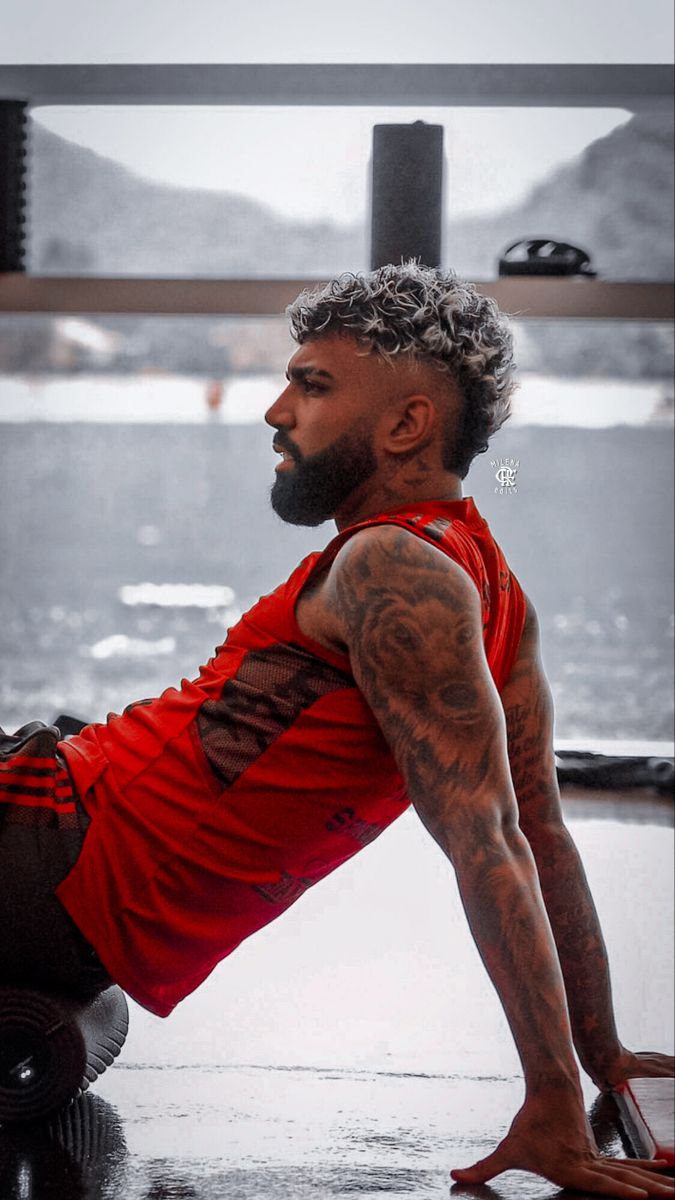 Frosted Tips Hair Men, Boys Haircuts Curly Hair, Bleached Hair Men, Haircuts For Balding Men, Fade Haircut Curly Hair, Taper Fade Curly Hair, Fade Haircuts For Men, Curly Hair Fade, Mens Haircuts Short Hair