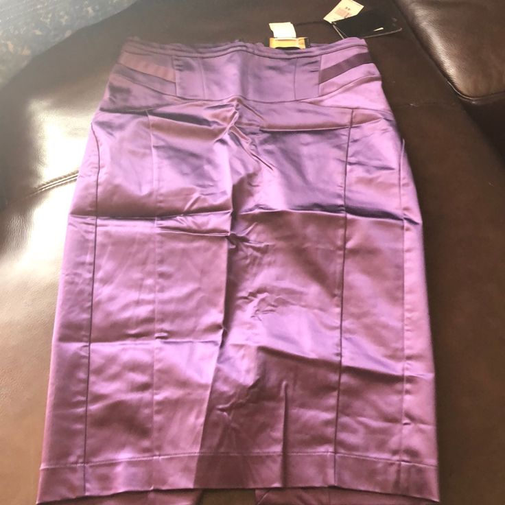 Satin Pencil Skirt New With Tags Size 44 Original Seller Marked Wrong Size 44 It Or Us Size 8 Knee-length Party Bottoms With Pockets, Elegant Purple Bottoms With Pockets, Chic High-waisted Purple Skirt, Elegant Fitted Lavender Bottoms, Elegant Fitted Lavender Skirt, Fitted Lined Lavender Skirt, Fitted Lavender Lined Skirt, Stretch Purple Skirt For Night Out, Purple Stretch Skirt For Night Out