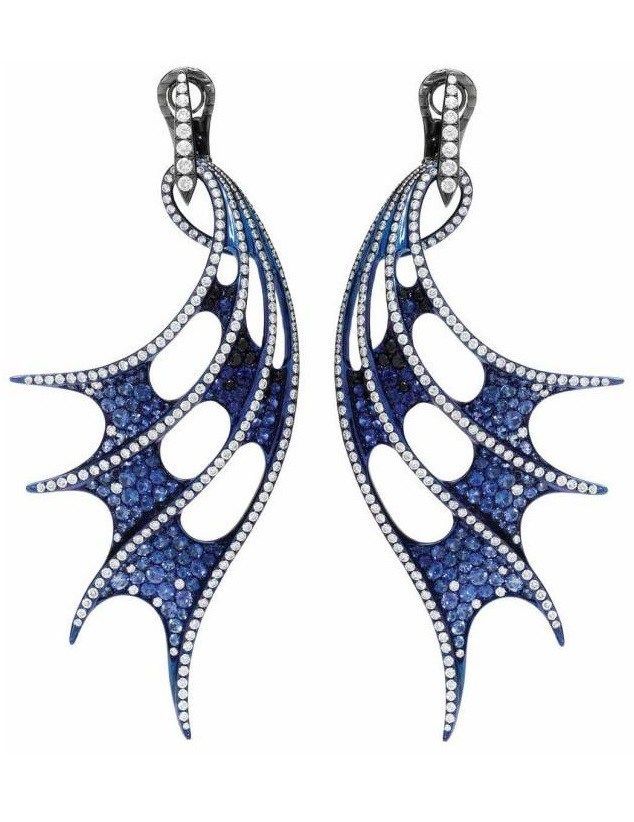 Sapphire and diamond earrings by Stephen Webster. Via Diamonds in the Library. Stephen Webster Earrings, Stephen Webster Jewelry, Victorian Style Jewelry, Sapphire And Diamond Earrings, Stephen Webster, International Jewelry, Dragon Jewelry, Star Jewelry, Blue Jewelry