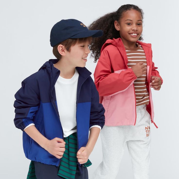 Discover great products at the best prices at Dealmoon. Uniqlo Pocketable Nylon Parka (Color Block) | UNIQLO US. Price:$19.90 at Uniqlo Kids Clothes Sale, Clothes Sale, Styling Ideas, Wide Pants, Outdoor Wear, Baggy Jeans, New Kids, Kids Clothing