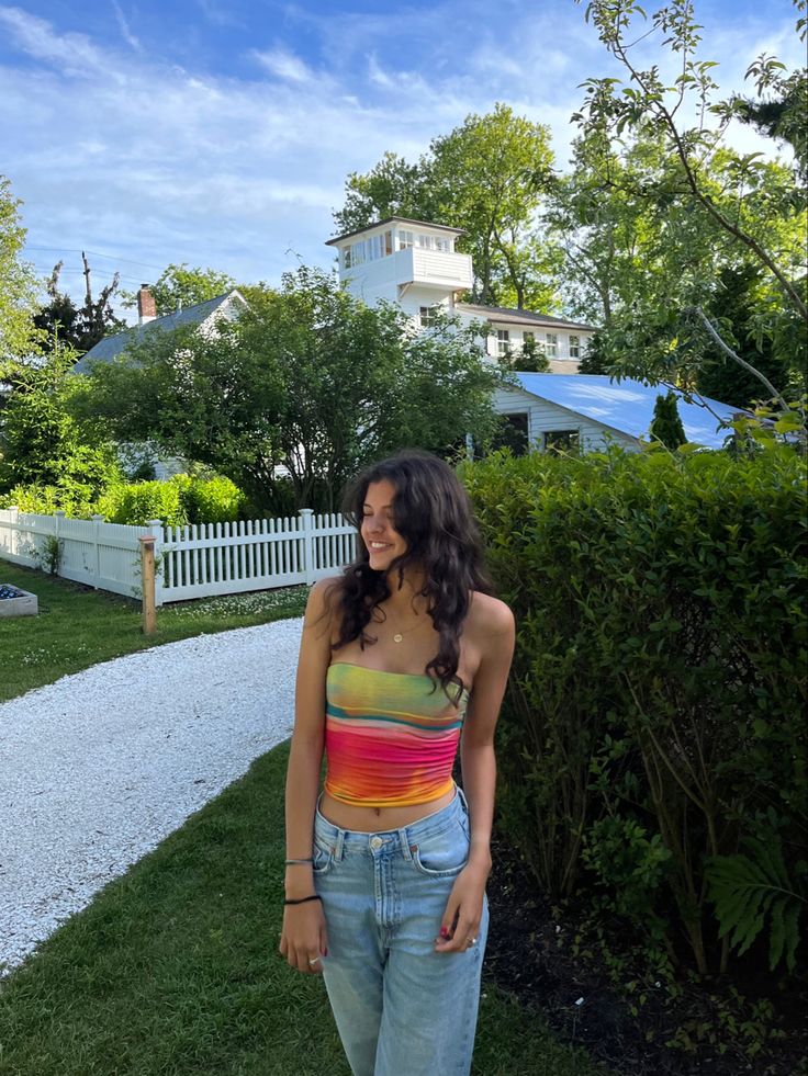 Boujee Fits, Tube Top Outfit, Basic Summer Outfits, Tube Top Outfits, College Wardrobe, Preppy Inspiration, Beachy Outfits, Simple Fits, Cute Bathing Suits