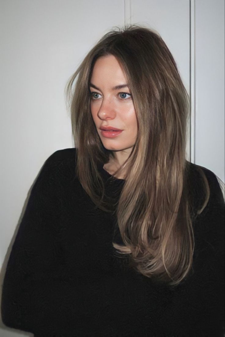 Shorter Layered Haircuts, Rambut Brunette, Brown Hair Inspo, Dark Blonde Hair, Long Brown Hair, Good Hair Day, Face Hair, Hair Envy, Light Brown Hair