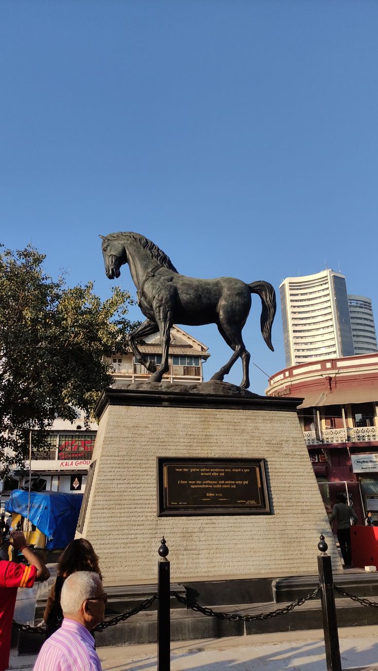 Kalaghoda art festival #art #artist #festival #mumbai Mumbai Trip, Pune City, Mumbai Travel, Mumbai City, Building Illustration, Travel Pictures Poses, Pictures Poses, Mood Instagram, Pottery Sculpture