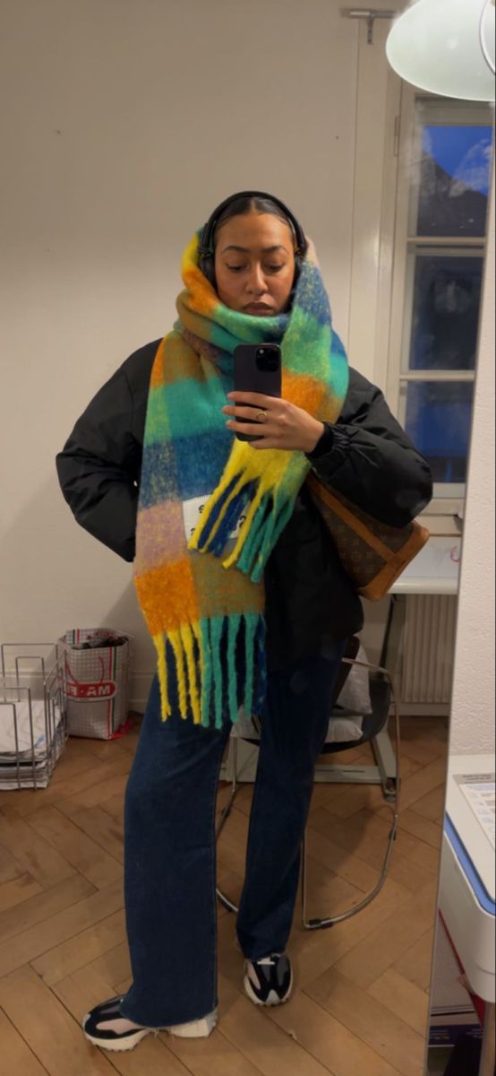 Colourful Scarf Outfit Winter, Oversized Scarf Aesthetic, Scarf 2023 Winter, Acne Scarf Street Style, Big Colorful Scarf, Scarf Acne Studios, Rainbow Scarf Outfit, Bright Scarf Outfit, Large Scarf Outfit