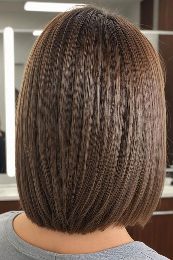 Ash Chestnut, chestnut hair color idea Chestnut Short Hair, Ash Brown Short Hair, Brown Hair Short Bob, Medium Ash Brown Hair Color, Hair Chestnut Brown, Blackberry Hair Colour, Rich Brown Hair Color, Blonde Hair For Brunettes, Dark Brown Hair Balayage