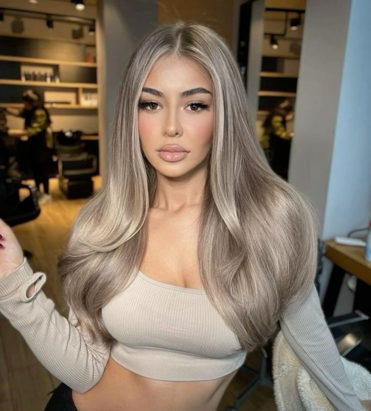 Blonde With Grey Highlights, Blond Grey Hair, Blonde Ash Hair, Blonde With Brown Roots, Ash Blonde Hair Balayage, Highlights Hairstyles, Ash Blond, Perfect Blonde Hair, Rambut Brunette