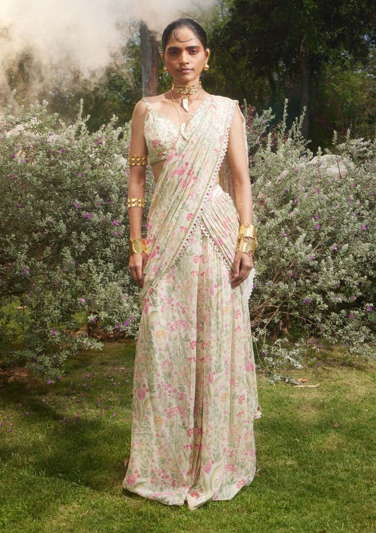 Paulmi & Harsh-Ivory Floral Pre-Stitched Sari And Blouse-INDIASPOPUP.COM Paulmi And Harsh, 1950’s Fashion, Drape Saree, Indian Clothing, Custom Bridal, Flower Applique, Signature Print, Indian Design, Pink Fabric