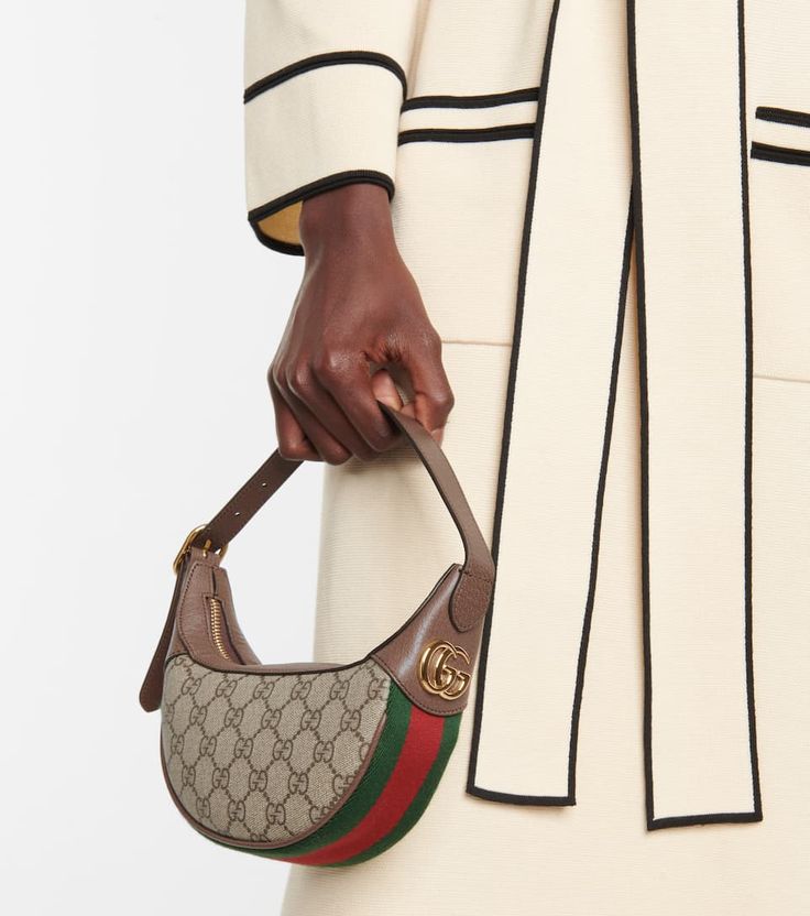 Gucci Ophidia Bag Outfit, Gucci Bag Outfit, Gucci Bags Handbags, Gucci Ophidia Bag, Designer Leather Bags, Cross Shoulder Bags, Gucci Purses, Womens Designer Bags, Gucci Ophidia