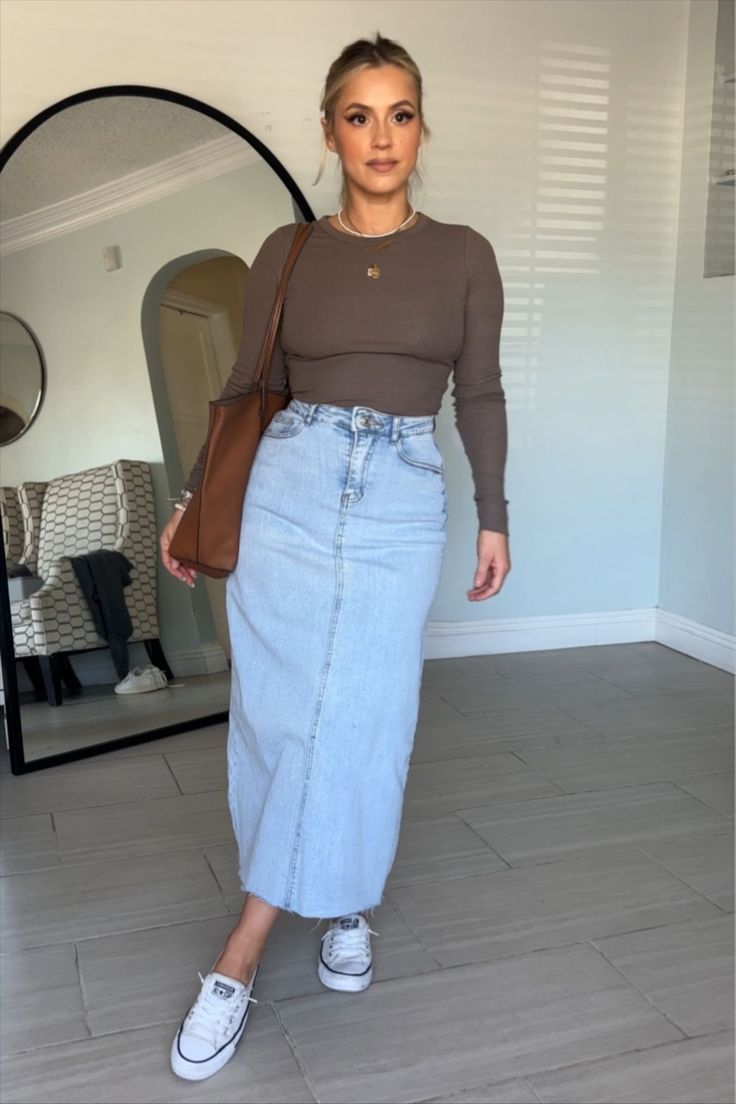 Selección de Point Toe Pyramid Heeled Slingback … de LTK Outfit With Long Denim Skirt, Denim Maxi Skirt Outfit Fall, Long Jean Skirt Outfits Fall, Jean Skirts Long, Brown Skirt Outfit Ideas, Long Skirt Outfits For Fall, Fall Denim Skirt Outfits, Jean Skirt Outfits Fall, Style A Denim Skirt