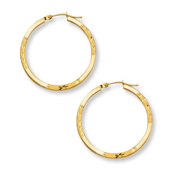 A fashion-forward twist on a jewelry staple, these 14K yellow gold hoop earrings for her feature a pretty etched motif. The earrings secure with hinged backs. Jewelry Education, Jewelry Staples, Jewelry Advice, Accessories Jewelry Earrings, Gold Hoops, Gold Hoop, Earring Backs, Gold Hoop Earrings, Cultured Pearls