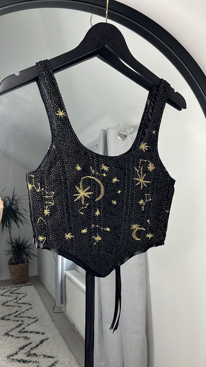 Starry Corset Top, Corset Over Top Outfit, Star Corset Top, Moon And Star Outfit, Black And Gold Clothes, Star Top Outfit, Celestial Corset, Gold And Black Outfit, Black And Gold Outfits