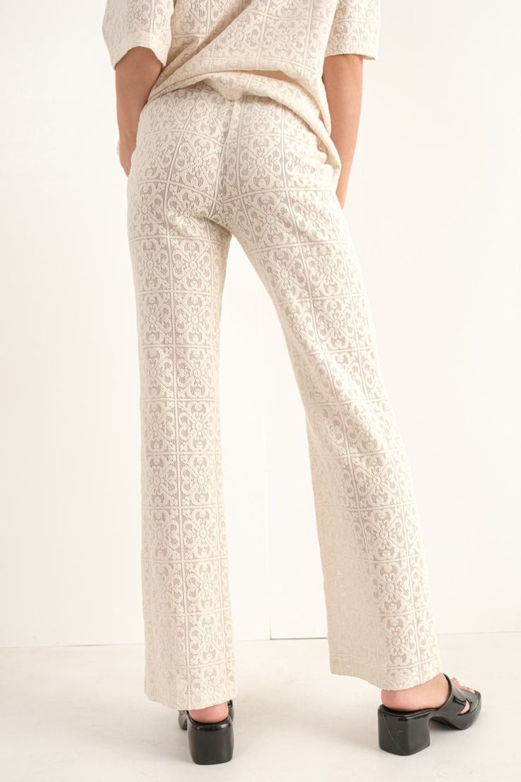 Crochet beach style pant with the versatility to flow through from Spring to Summer to Fall with ease. From styling with your fave bikini to throwing on with an oversized graphic tee, denim jacket and sneakers for all the Fall streetstyle vibes, these pants will have you feeling like the effortless style icon you are. Crochet Lace with Stretch / Easy Pull-On Fit /Wide Le FABRIC : 50% Cotton 50% Nylon Model is 5'6 and wearing size SMALL Beach Street, Going Out Looks, Style Pant, Lace Pants, Oversized Graphic Tee, Summer To Fall, Corsets And Bustiers, Denim Details, Cream Lace