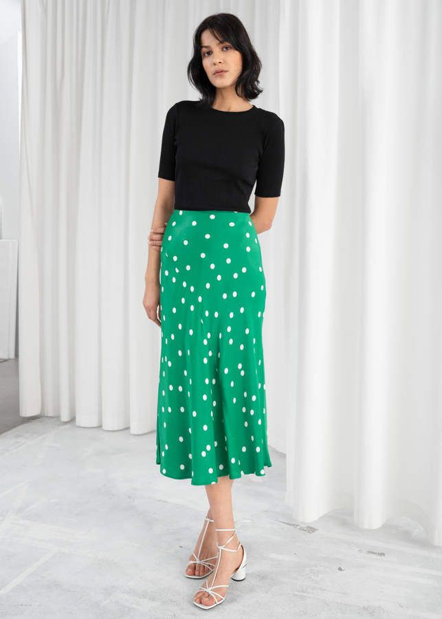 Green Polka Dot Skirt Outfit, Midi Skirt Work Outfit, Work Outfits Women Skirt, Green Polka Dot Skirt, Polka Dot Skirt Outfit, Dot Skirt Outfit, Skirts Satin, Green Midi Skirt, Polka Dot Midi Skirt