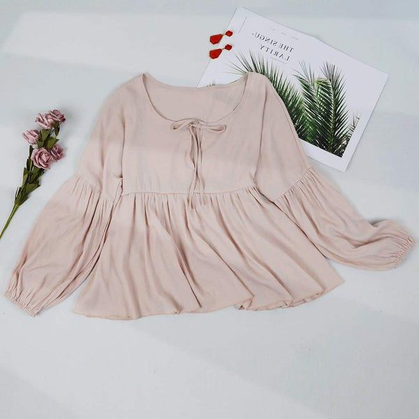 Description:A gorgeous pleated blouse ideal for a nice Sunday brunch. Staying in This top also works for a lazy Sunday type of day! Put on your favorite jams and whip up a nice little breakfast to start your morning.Content & Care& Details:80% polyester 20% cotton