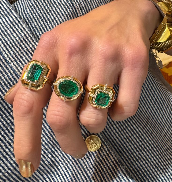 Make a statement in emerald! Green is often used to symbolize good health, vitality and fortune, making this ring is a prosperous showstopper. Available in 18k yellow, rose, or white gold 2.4ctw emerald .23ctw diamonds Stone measures 7mm x 7mm By Goshwara Vintage Emerald Rings, Emerald Statement Ring, Maximalist Jewelry, Colored Stone Engagement Rings, Full Finger Rings, Emerald Ring Vintage, Woman Jewelry, Deco Vintage, Finger Rings