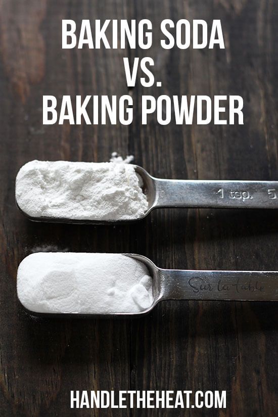 two spoons with baking soda and baking powder on them next to each other, the words baking soda vs baking powder