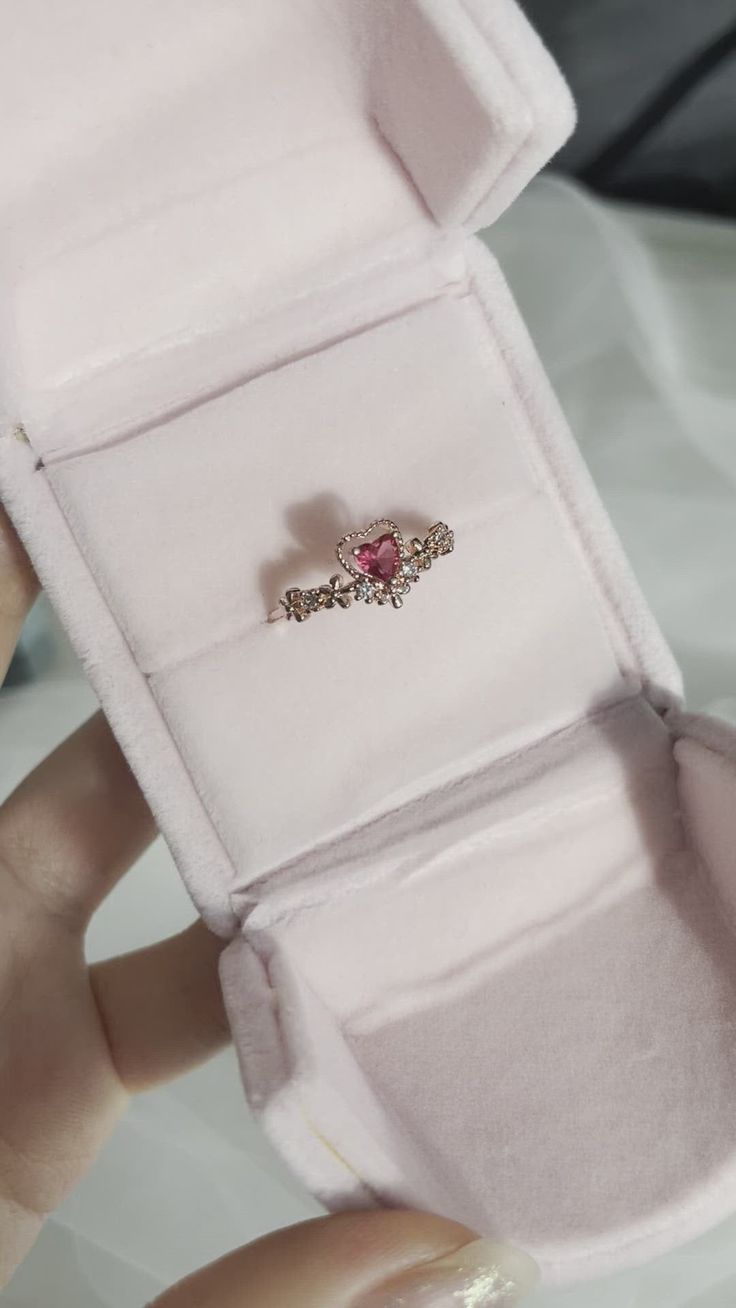 Pink Heart Ring Aesthetic, Cute Heart Rings, Coquette Rings Aesthetic, How To Treat A Girlfriend, Cute Pink Rings, Pretty Rings Aesthetic, Pink Rings Aesthetic, Cute Pink Jewelry, Coquette Wedding Ring