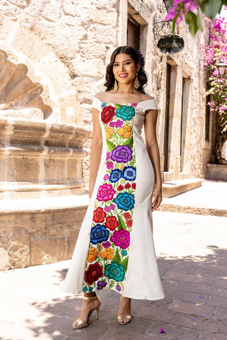 Mexican Theme Dresses, Dress Latina, Mexican Party Dress, Mexican Outfits, Latina Style, Traditional Mexican Dress, Mexican Wedding Dress, Mexican Party Theme, Mexican Blouse