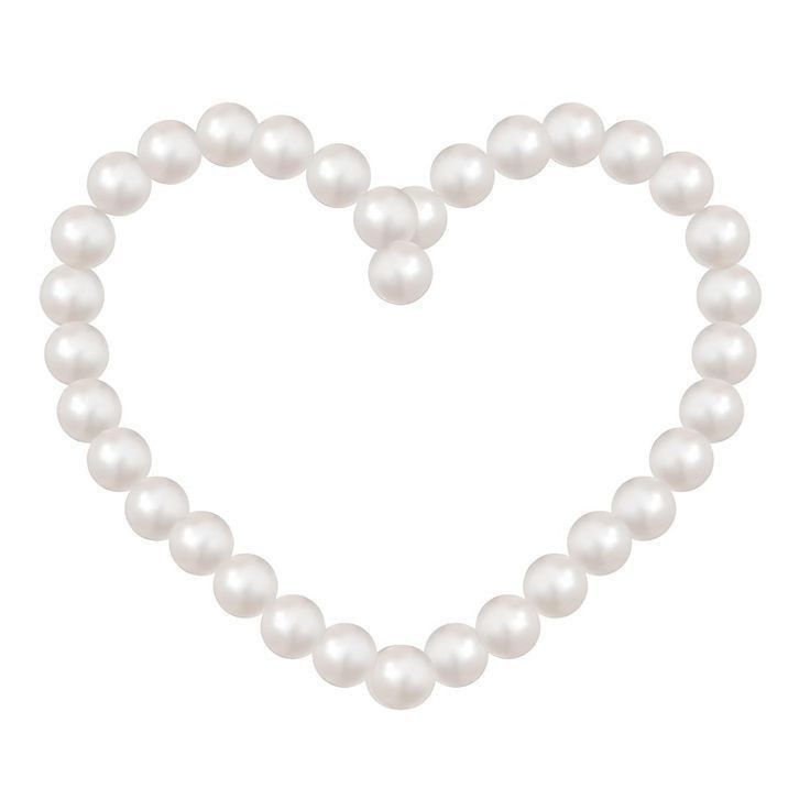 a white pearl necklace in the shape of a heart