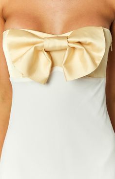 Simple White Heels, Simple Bag, Spring Formal, Prom Midi Dress, Yellow Bow, School Event, Dress Stand, Event Dress, Summer Attire