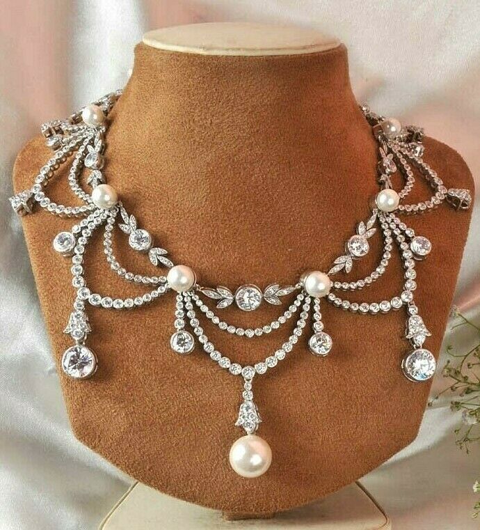 Feminine Vintage Style, Heavy Jewelry, Vintage Style Necklace, Cz Jewelry, Teardrop Necklace, Silver Prices, Wedding Jewellery Necklace, Pearl Types, Victorian Jewelry