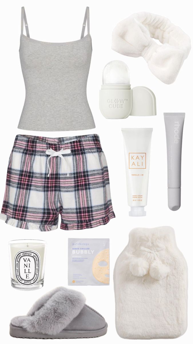 sleepwear, loungewear outfit Night Clothes Bed Outfit, Sleep Over Packing List, Going To Sleep Outfit, Bedtime Fits, Comfy Sleeping Outfits, Sleep Outfit Aesthetic, Night Outfits Sleep, Bed Time Outfit, Sleepwear Aesthetic