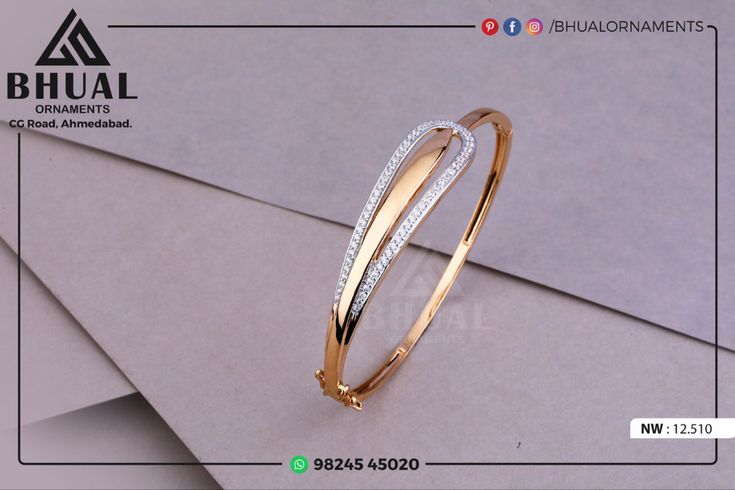 Kada Bracelet Gold For Women Daily Use, Kada Bracelet Gold For Women, Gold Kada Design For Women, Antique Gold Bracelet, Gold Bracelet Simple, Gold Jewelry Outfits, Gold Bangles For Women, Diamond Bracelet Design, New Gold Jewellery Designs