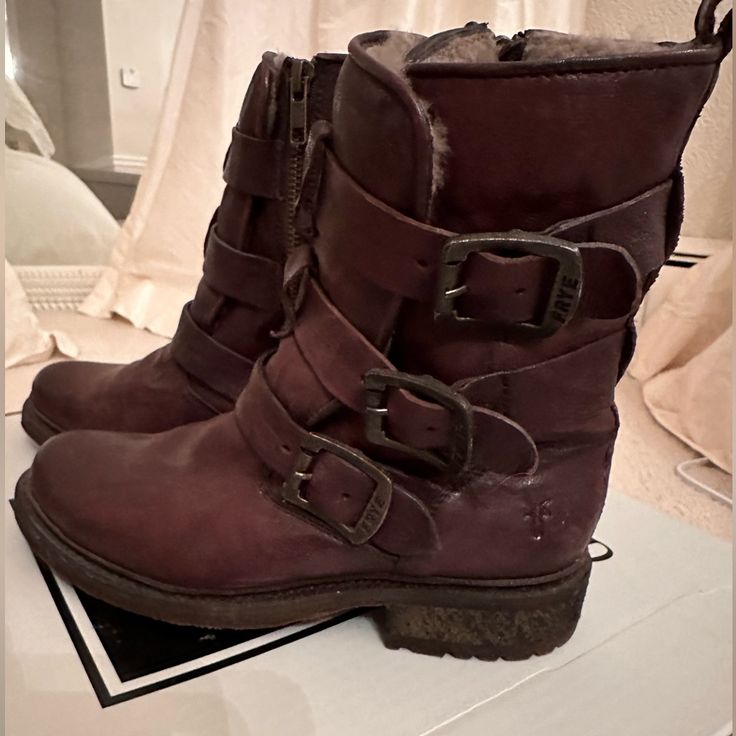 Just In Time For Autumn, These Amazing Beautifully Crafted Boots By Frye. Shearling Lined, Warm And So Comfy! Rich Brown Leather. I’ve Never Worn Them In The Snow Or Salt, I Did Wear Them Last Fall. They’re Very Warm. I Am A True Size 6 1/2, These Are A Size 7. Because Of The Fur Lining They Fit Perfectly. They Are In Excellent Condition, Look Brand New. Frye Shoes, Moto Boots, Rain Boots, Cute Shoes, Brown Leather, Brand New, Women Shoes, Boots, My Style