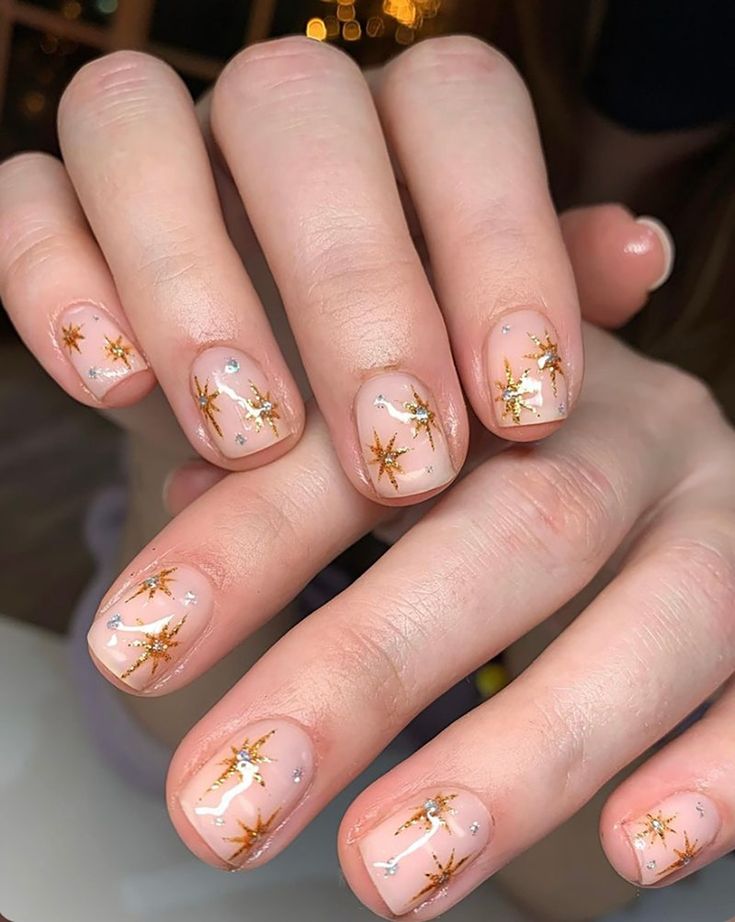 Nails Stickers Designs, Natural Gel Nail Designs, Elaborate Nails, Natural Nail Designs Short, Short Gel Manicure, French Manicure Long Nails, Short Natural Nails, Gold Gel Nails, Pink Flower Nails