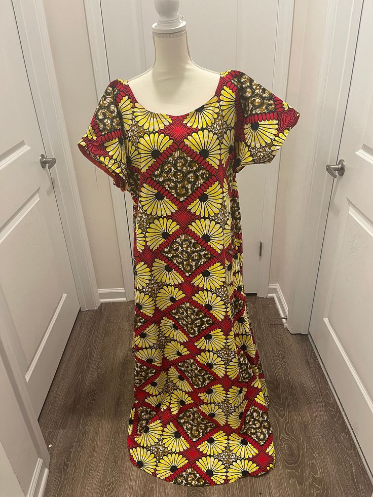 Floral long dress Floral Long Dress, Long African Dresses, Floral Dresses Long, Wilmington Nc, African Dress, Dress Clothes For Women, Favorite Outfit, Long Dress, Dress Outfits