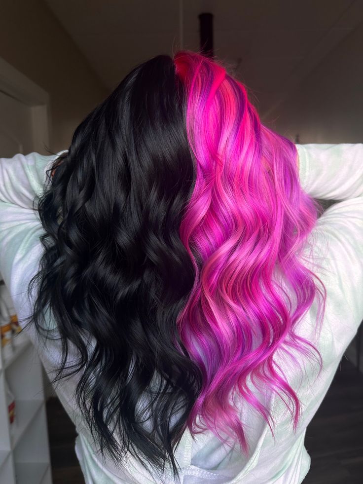 Pink And Black Color Block Hair, Half Hot Pink Half Black Hair, Pink And Black Hair Color Ideas, Spilt Dye Hair Ideas Blonde, Pink And Black Split Dye Short Hair, Black And Pink Split Dye, Dark Colorful Hair, Half N Half Hair Color, Black And Magenta Hair