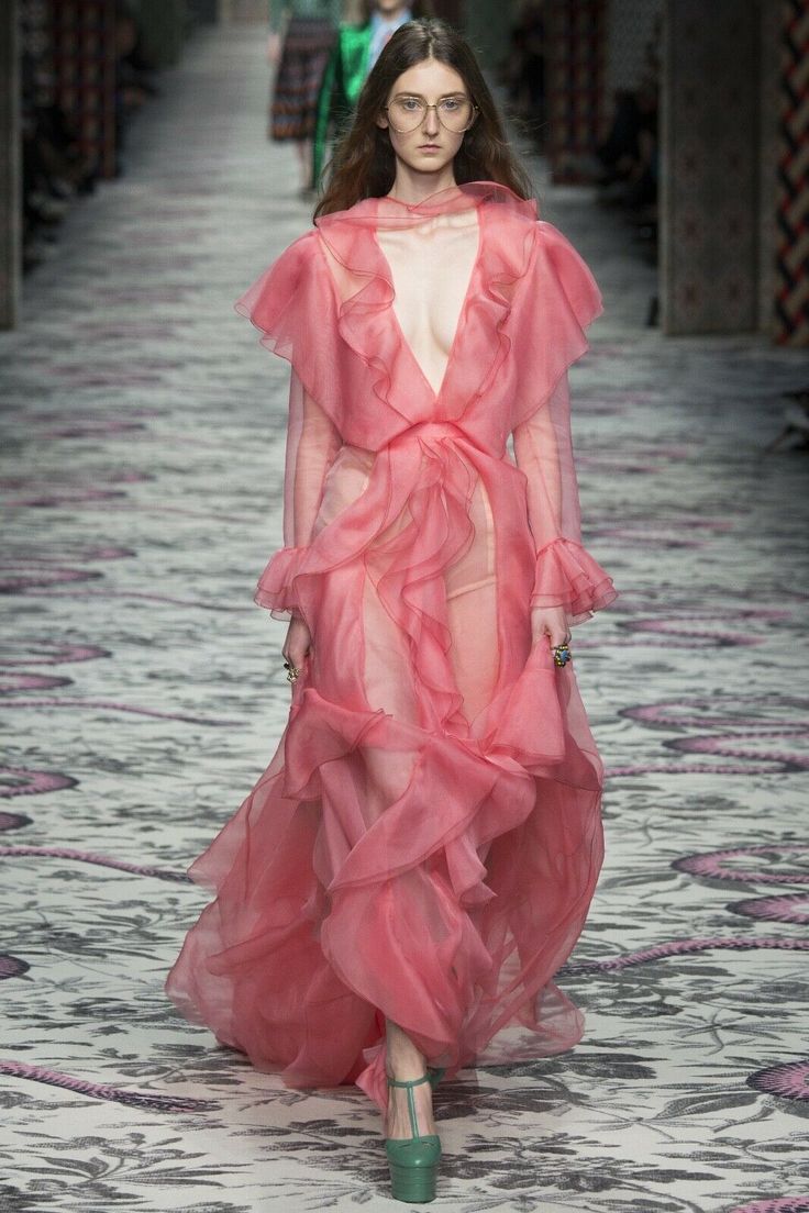 Sport Luxe, Gucci Spring, 2016 Fashion Trends, Dress Couture, Fashion Institute, Milano Fashion Week, 2016 Trends, Runway Trends, Alessandro Michele