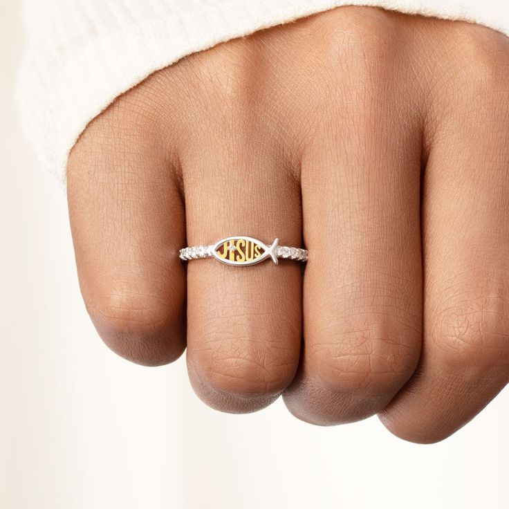 This sweet, dainty, Ichthus Jesus fish ring is the perfect motivational gift for daughter, granddaughter, sister, friends & loved ones. Christian Business Ideas, Christian Wardrobe, Jesus Ring, Christian Gift Ideas, Christian Ring, Fish Ring, Purity Ring, Ring Trends, Evil Eye Ring