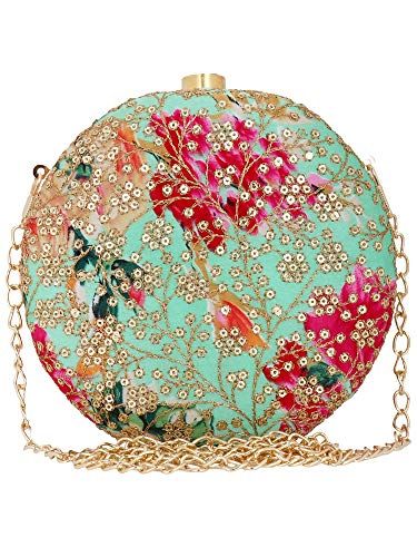 37 Types of Bags For Women - StyleCheer.com Types Of Bags For Women, Types Of Bags, Bridal Purse, Everyday Purse, Embroidered Clutch, Party Clutch, Barrel Bag, Box Clutch, Frame Bag