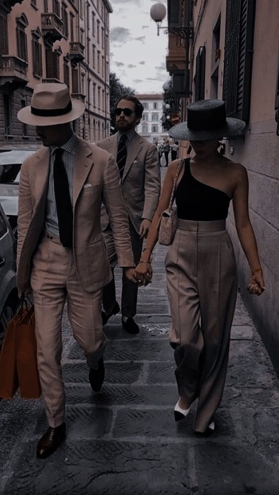 Rich Famous Couple Aesthetic, Filthy Rich Aesthetic, Rich Husband And Wife Aesthetic, Successful Couple Aesthetic, Mobster Wife Aesthetic, Italian Mafia Women, Travel Pants For Women, Glamour Magick, Mafia Dress