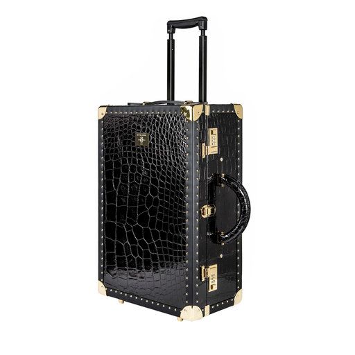 This elegant trolley has a vintage look and the comfort of modern luggage. Made with artisanal methods, it is light, sturdy, and easy to carry thanks to its wheels. It features both hand-sown handles and a telescopic handle. The interior is lined with suede leather and microfiber fabric and is very spacious. Pr Boxes, Luxury Luggage, Modern Screens, Vintage Trunks, Vintage Luggage, Commute To Work, Amazing Ideas, Leather Luggage, Amber Heard