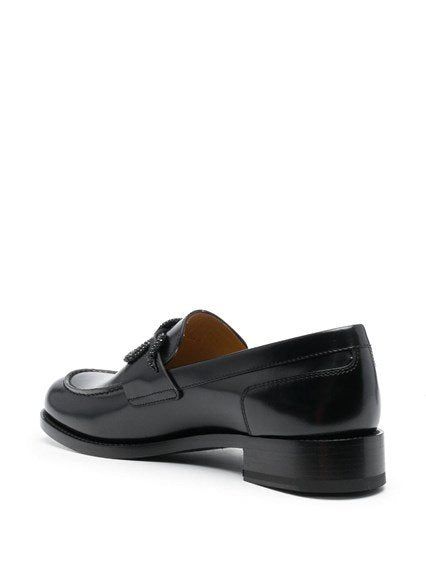 Loafers Product code: C118500200001V050 Calf Leather | 100% LEATHER ITALY **Sole:** LEATHER Color: black Size & Fit **Sole:** LEATHER Size Type: ITSKU: C118500200001V050 Our Products Are 100% Genuine. In All Cases We Stand By The Authenticity Of Every Product Sold On Our Site. Women Loafers, Rene Caovilla, Louis Vuitton Shoulder Bag, Loafers For Women, Bottega Veneta, Calf Leather, Prada, Dior, Loafers