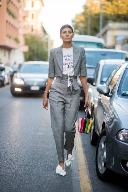 Giovanna Engelbert wearing grey checked suit white heels is seen outside Prada during Milan Fashion Week Spring/Summer 2018 on September 21 2017 in... Giovanna Battaglia Engelbert, Giovanna Battaglia, Checked Suit, Crop Blazer, Milano Fashion Week, Milan Fashion Weeks, Fit Fashion, Cropped Blazer, Fashion Business