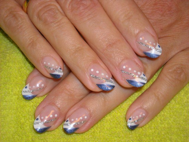 french blanche et bleu French Tip Blue, Design French Tip, French Bleu, Nail Tip Designs, Best Nails, Super Nails, New Nail Art, Ideas Nails, Trendy Nail Art