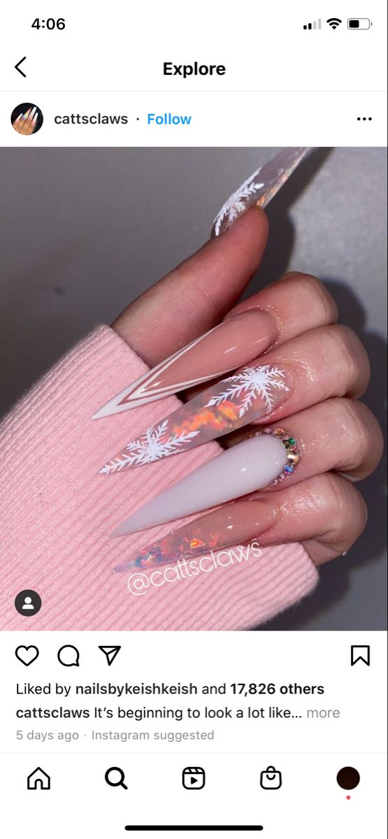 Pink Stiletto Christmas Nails, Christmas Stelitto Nails, Christmas Nails Long Stiletto, Stilleto Christmas Nails Long, Christmas Stiletto Nails Winter, Christmas Stilleto Nails Designs, Christmas Nails Stilleto Shape, Winter Stiletto Nails Designs, Stiletto Nails Christmas