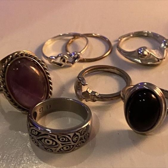 Alt Rings Aesthetic, Goblincore Rings, Grunge Jewelry Rings, Silver Rings Aesthetic Vintage, Rings Grunge, Grunge Rings, Grunge Ring, Downtown Style, Grunge Jewelry