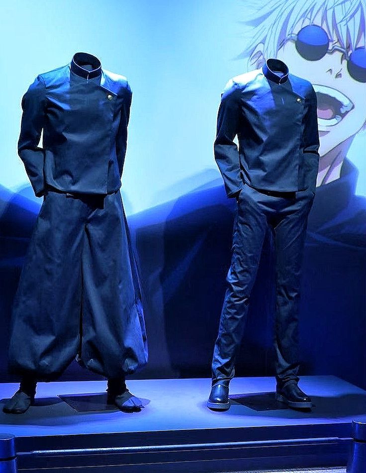 — geto & gojo mannequins from #jujutsukaisen 0 exhibition ! Hear Me Out Mannequin, Gojo Style Outfit, Gojo Inspired Outfit, Gojo Deck, Gojo Clothes, Gojo Satoru Outfit, Jujutsu Kaisen Clothes, Gojo Style, Jjk Outfit