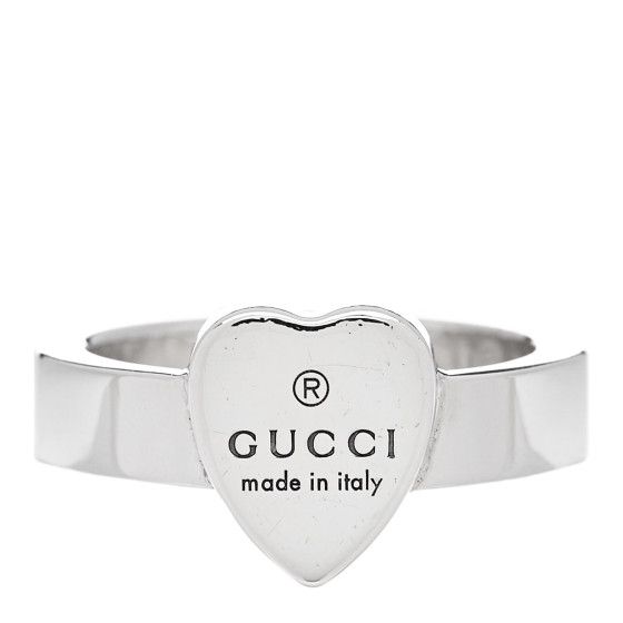 This is an authentic GUCCI Sterling Silver Trademark Heart Ring size 49 or 4.75. This ring is crafted of sterling silver with a heart motif engraved with the Gucci logo on the heart. Gucci Ring, Expensive Rings, Heart Motif, Gucci Logo, Chunky Rings, A Heart, Heart Ring, Jewelry Accessories, Ring Size