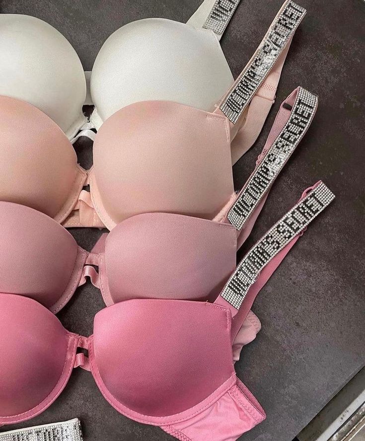 Pink Bras Victoria Secret, Victoria Secret Sparkle Bra Outfit, Pink Girly Gifts, Vs Bra Aesthetic, Victoria Secret Bra And Under Set, Victoria Secret Bra Outfit, Cute Bras Victoria's Secret, Victoria’s Secret Aesthetic, Victoria Secrets Intimo