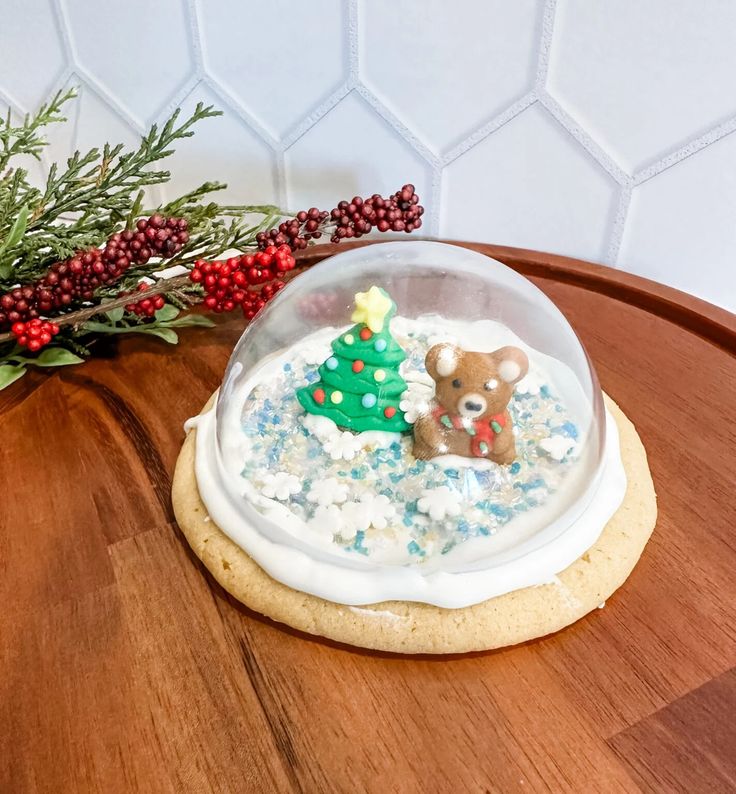 How Cute Are These Snow Globe Cookies?! Perfect for Christmas Parties! Snow Globe Christmas Cookies, Snow Globe Cookies, Globe Cookies, Snowglobe Cookies, Soup Gifts, Passionate Penny Pincher, Walmart Coupon, Homemade Pantry, Restaurant Deals