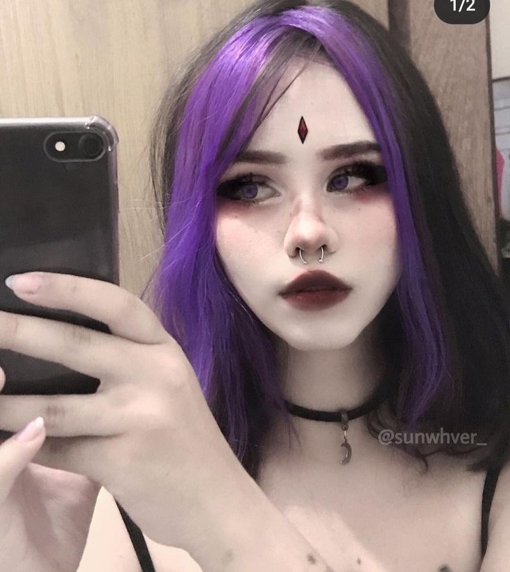 Raven Halloween Costume, Raven Costume, Raven Cosplay, Halloween Makeup Inspiration, Emo Hair, Alternative Makeup, Cosplay Diy, Cosplay Makeup, Costume Makeup