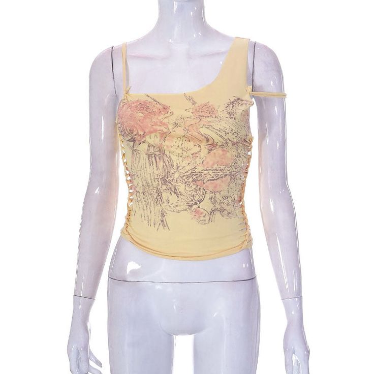 Details: Cami top with front floral graphical design Top Length: Normal Sleeve Length: Sleeveless Materials:95% Polyester + 5% Spandex 90s Aesthetic Summer, Vintage 90s Aesthetic, Grunge Butterfly, Aesthetic Outfits Y2k, Graphical Design, Stylish Crop Top, 90s Hip Hop Fashion, Color Fits, Outfits Y2k