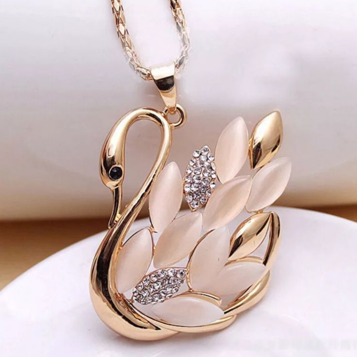 Swan Necklace. Please Limit 1 Swan Necklace To The Bundle Special. Swan Necklace, Fancy Jewellery, Long Pendant Necklace, Girly Jewelry, Swans, Gmail Com, Chains Jewelry, A Necklace, Cute Jewelry