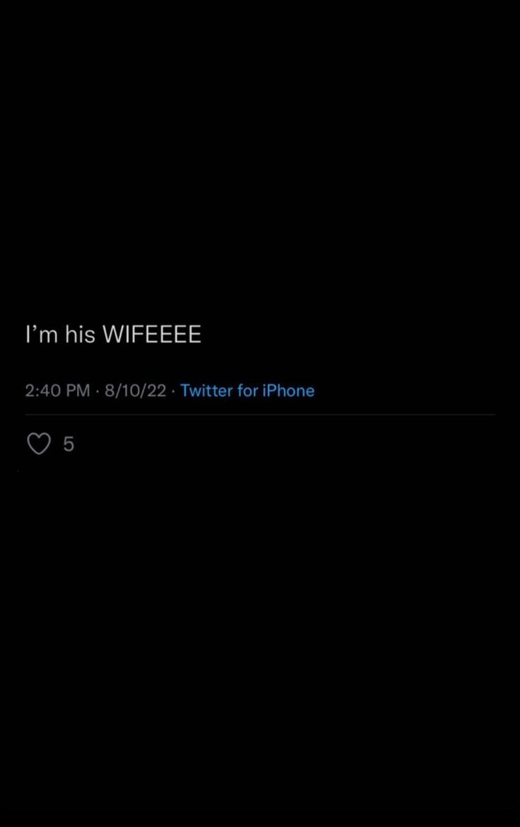 an iphone screen with the text'i'm his wife'on it in black