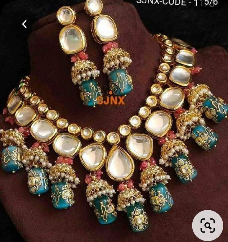 Bridal Jewellery Earrings, Kundan Jewellery Set, Indian Jewelry Earrings, Indian Bridal Jewelry Sets, Antique Jewellery Designs, Indian Jewellery Design Earrings, Antique Jewelry Indian, Bridal Fashion Jewelry, Indian Jewelry Sets